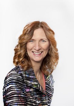 Photo of Deborah Brocke